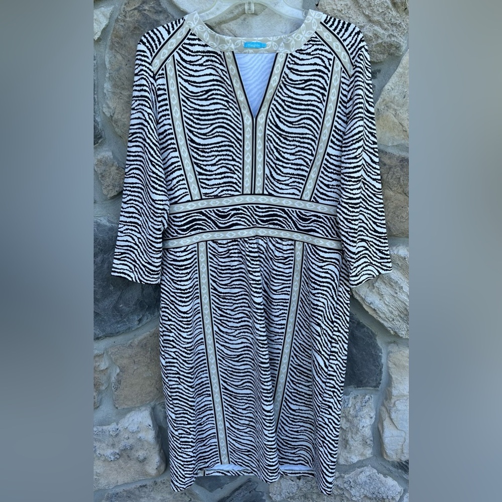J. Mclaughlin Lola Dress Size L Neutral Animal Print 3/4 Sleeve Catalina Cloth